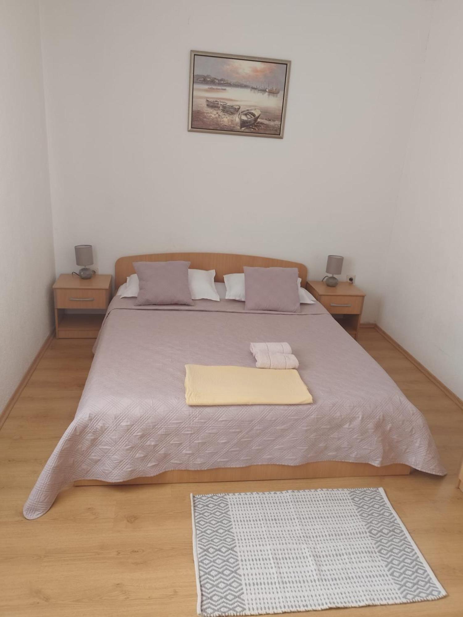 Apartmani Grgic Трогир Экстерьер фото