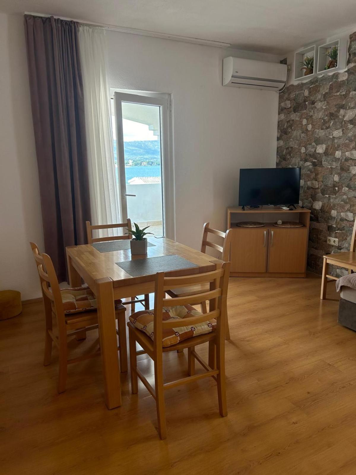 Apartmani Grgic Трогир Экстерьер фото
