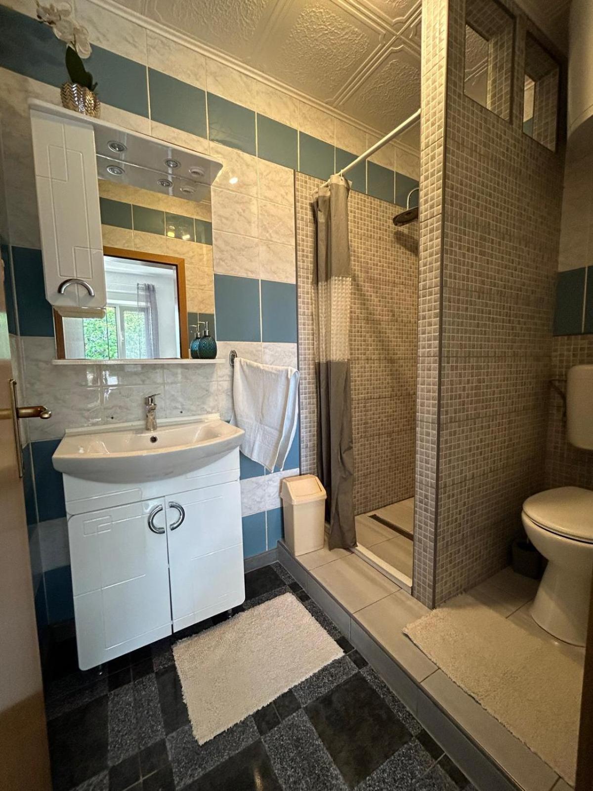 Apartmani Grgic Трогир Экстерьер фото