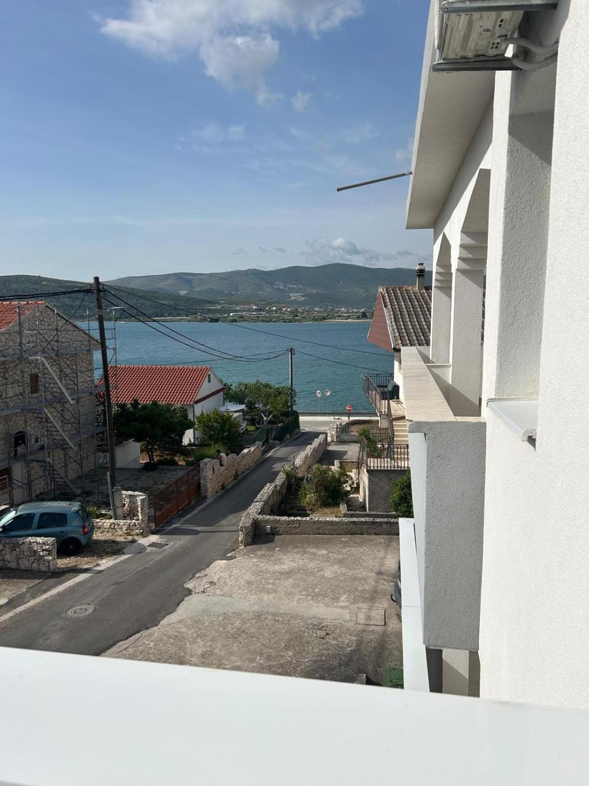Apartmani Grgic Трогир Экстерьер фото